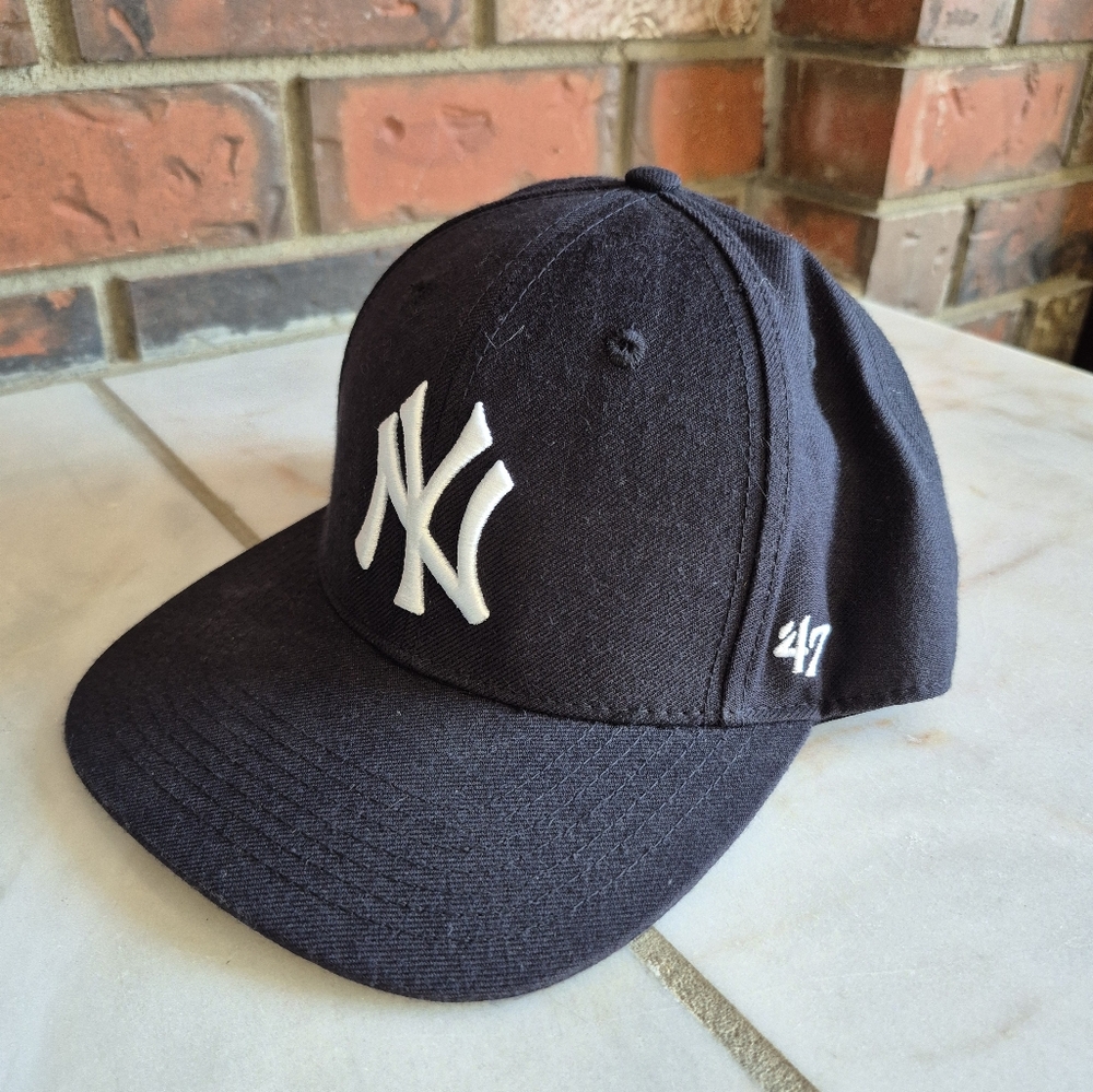 '47 NY Yankees Cap Hitch Flat Brim Youth Forty Seven Dark Blue